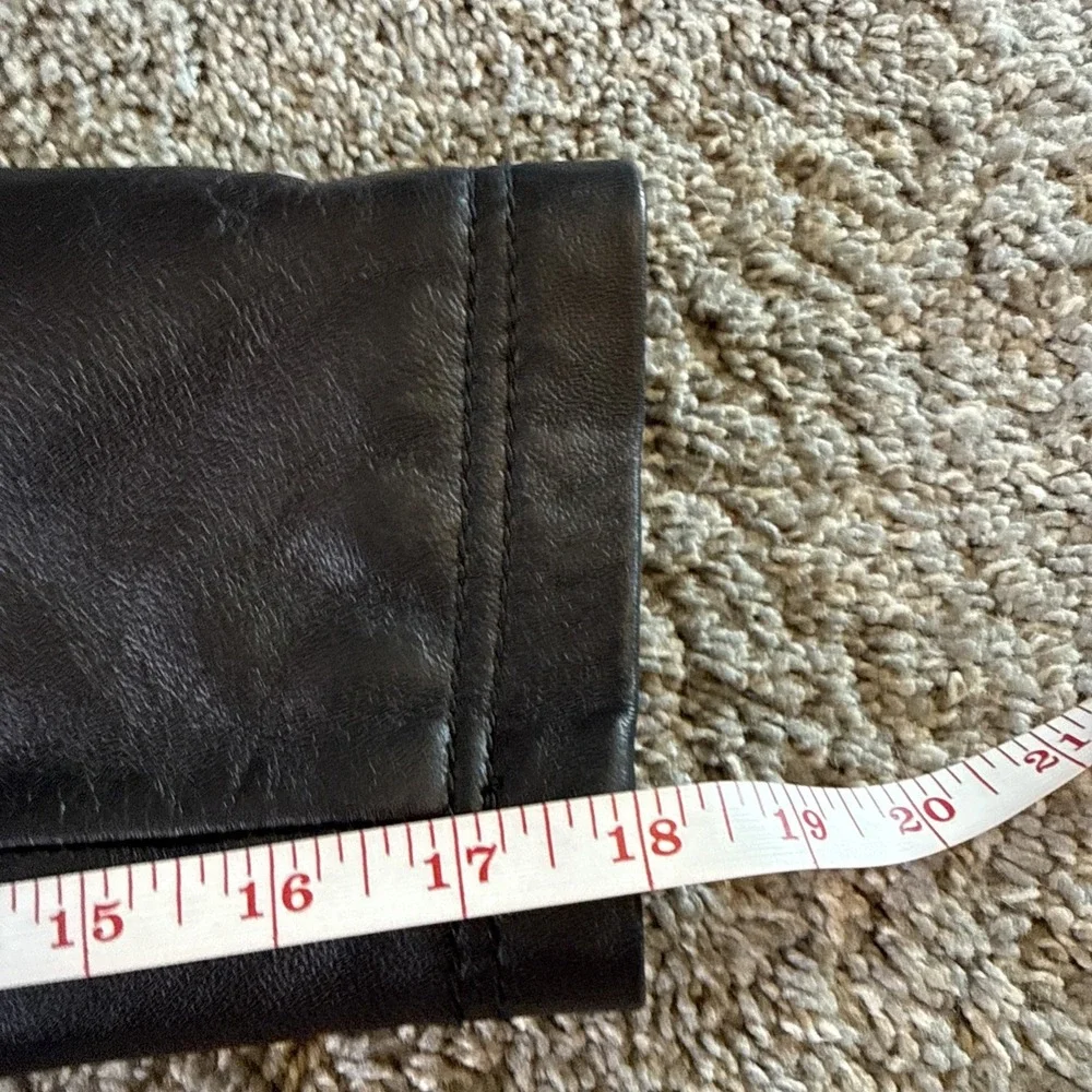 Wilsons Leather size man